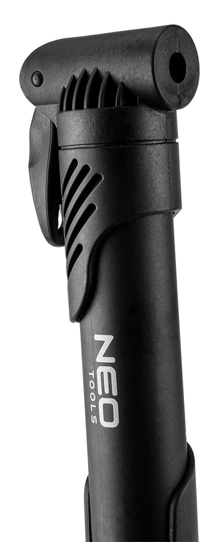 NEO TOOLS Servisni set za kolo 4