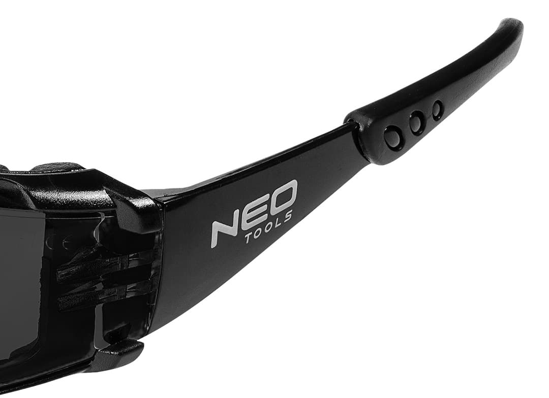 NEO TOOLS Zaščitna očala s penasto obrobo, zatemnjena, FT 8