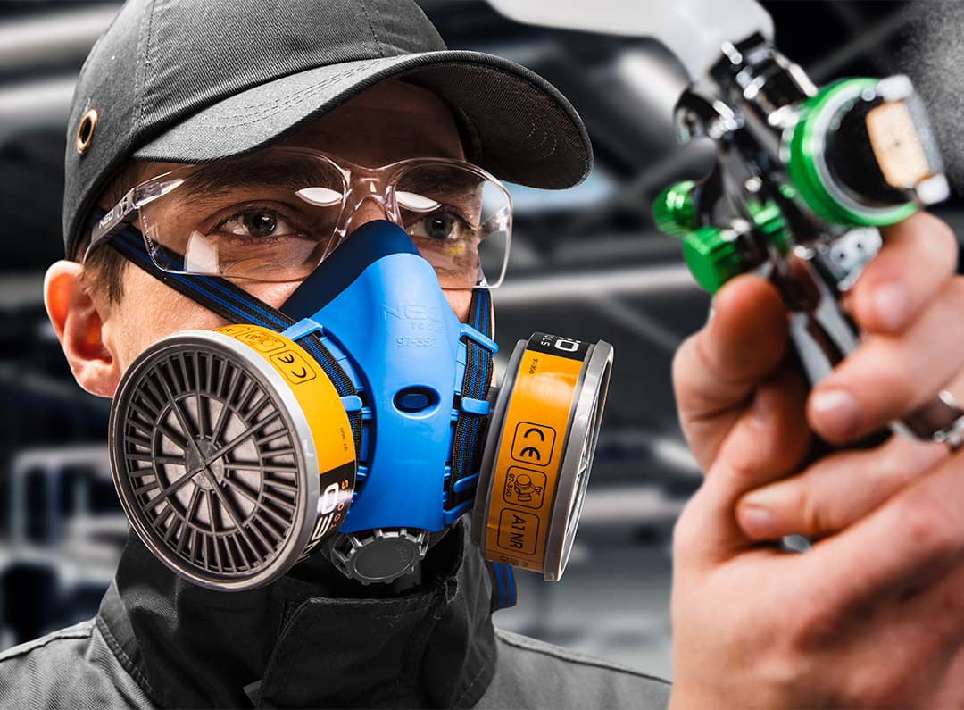 Delovna kapa z vizirjem NEO TOOLS, s certifikatom CE 3