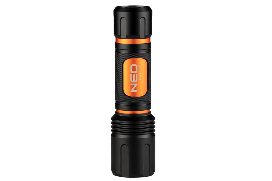 Baterijska svetilka 6 x AA 1500 lm CREE XHP50.2 LED 3